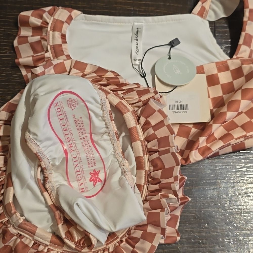 Baby Sprouts Strawberry Checkered 2-piece Ruffked Bikini Set - Picture 6 of 7